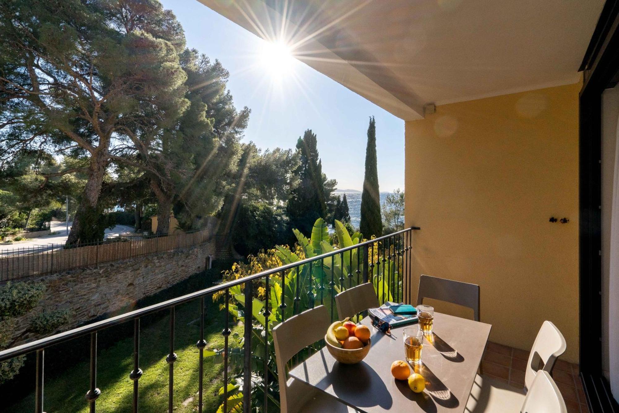 La Residence Du Bailli Rayol-Canadel-sur-Mer Exterior photo